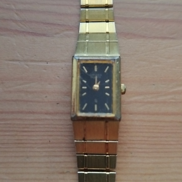Citizen Accessories - Vtg. Dainty Citizen Quartz Cocktail Black face Gold YP Watch
